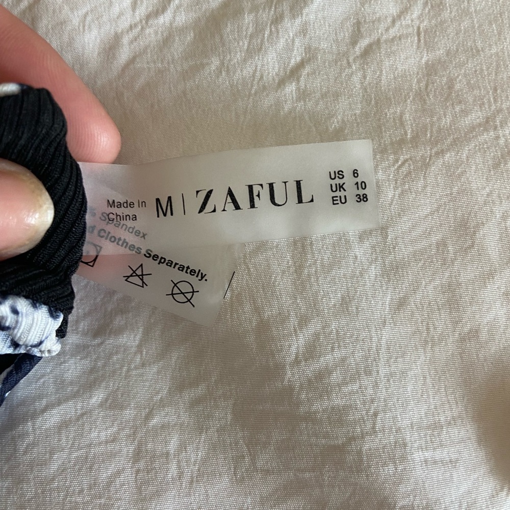 Zaful bikini bottoms - Picture 3 of 4